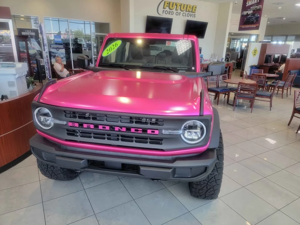 2026 Ford Bronco 6th Gen - Image 2 of 10