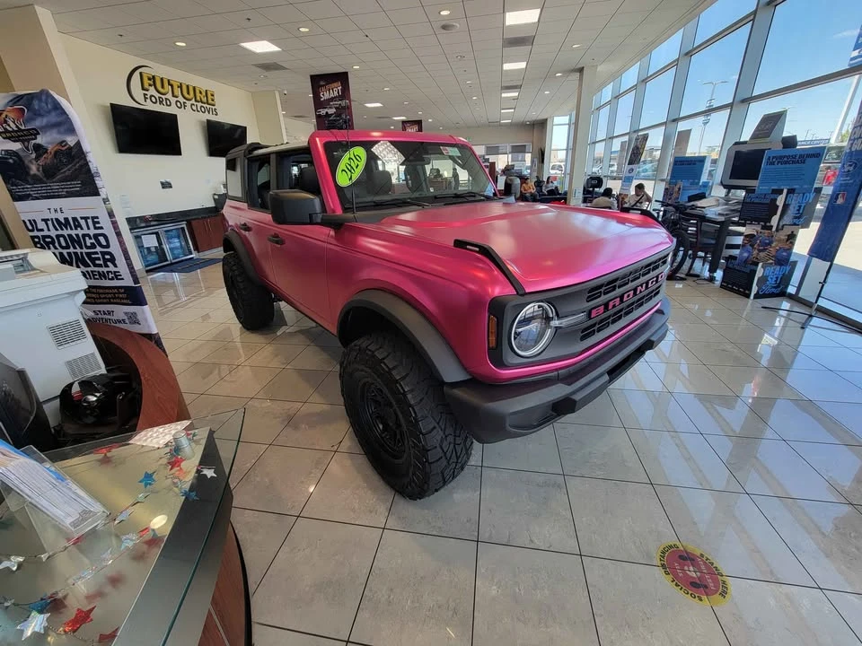 2026 Ford Bronco 6th Gen - Image 9 of 10