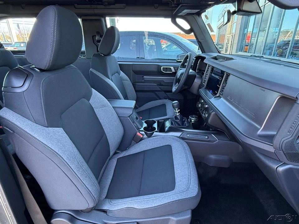 2026 Ford Bronco 6th Gen - Image 19 of 24