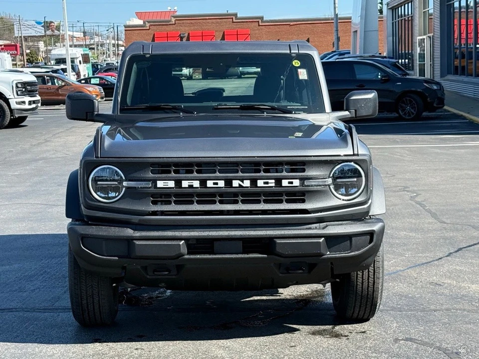 2026 Ford Bronco 6th Gen - Image 10 of 24