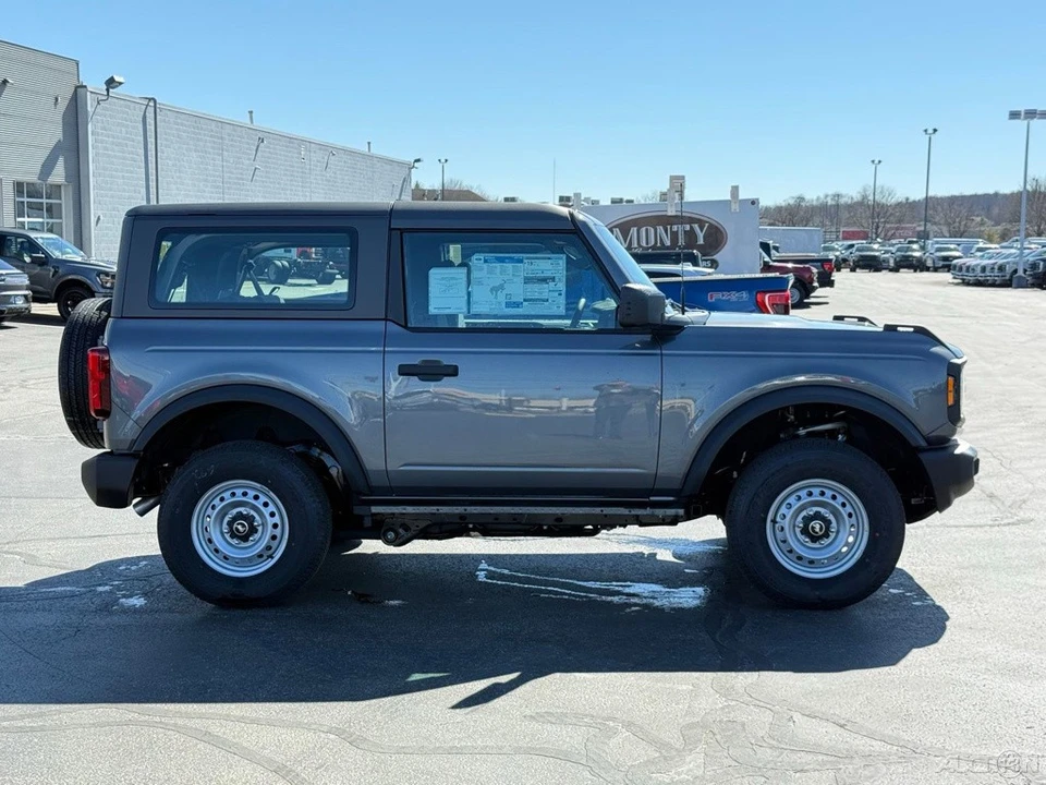 2026 Ford Bronco 6th Gen - Image 7 of 24