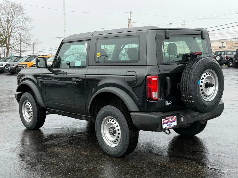 2026 Ford Bronco 6th Gen - Image 3 of 12