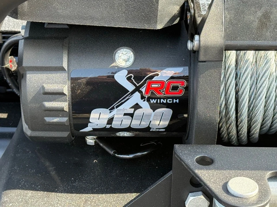 2026 Ford Bronco 6th Gen - Image 10 of 12