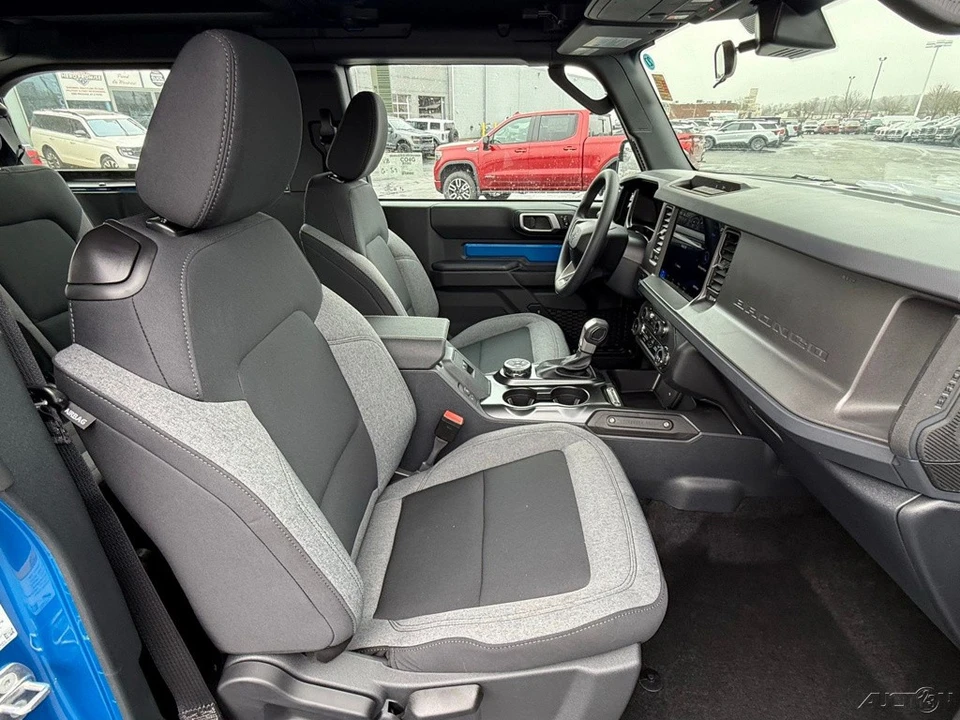 2026 Ford Bronco 6th Gen - Image 19 of 21