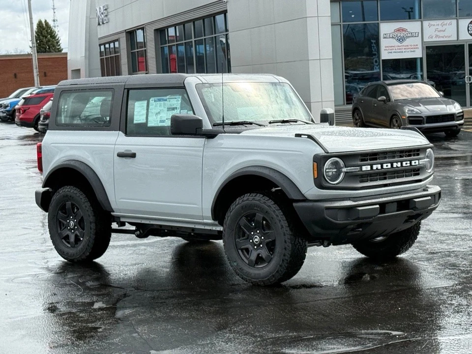 2026 Ford Bronco 6th Gen - Image 9 of 12