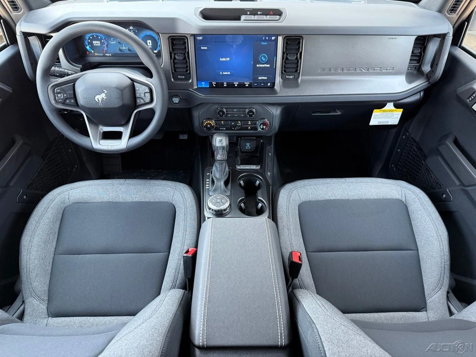 2026 Ford Bronco 6th Gen - Image 24 of 24