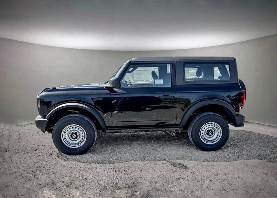 2026 Ford Bronco 6th Gen - Image 5 of 6