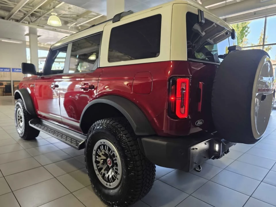 2026 Ford Bronco 6th Gen - Image 8 of 13