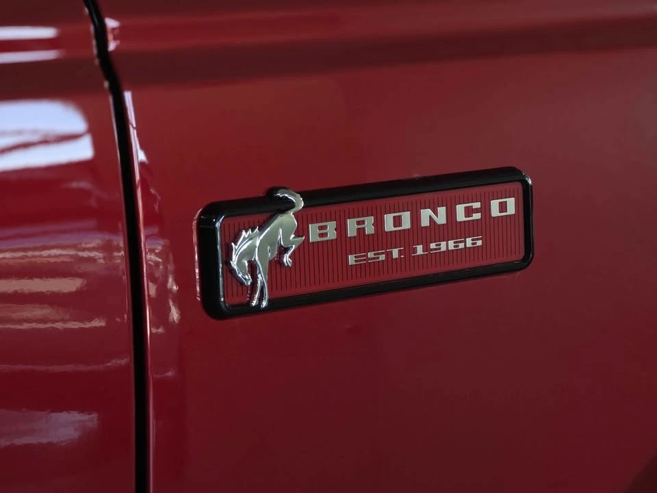 2026 Ford Bronco 6th Gen - Image 11 of 13