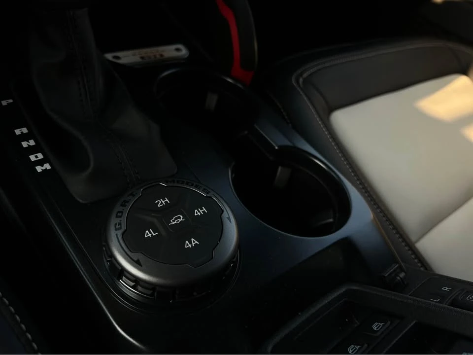 2026 Ford Bronco 6th Gen - Image 12 of 15