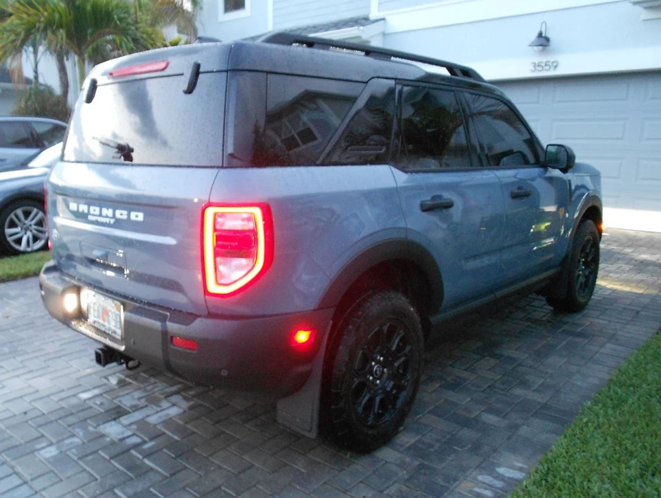 2026 Ford Bronco 6th Gen - Image 4 of 12
