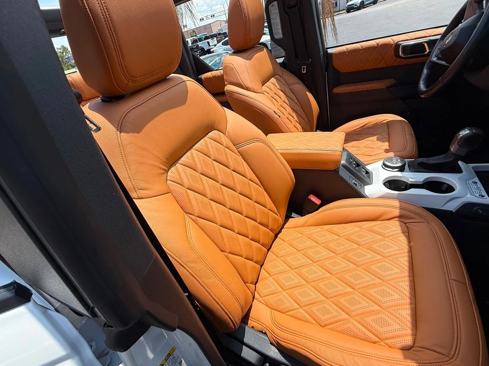 2026 Ford Bronco 6th Gen - Image 5 of 12