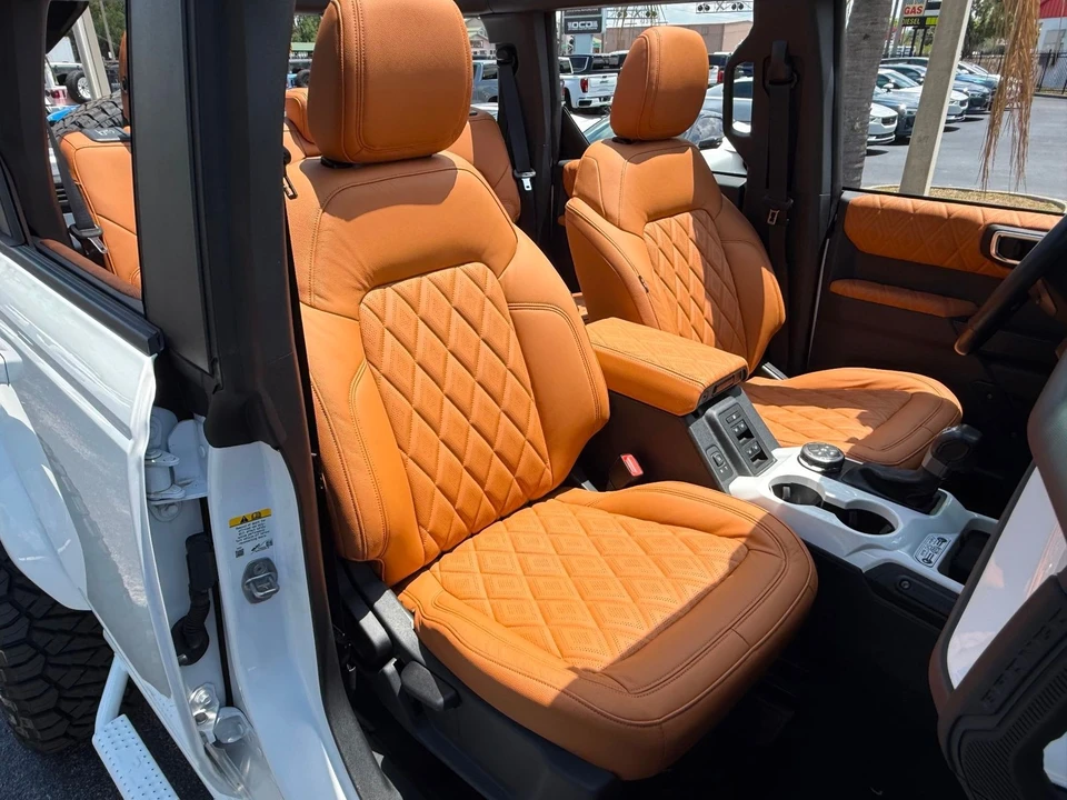 2026 Ford Bronco 6th Gen - Image 2 of 12