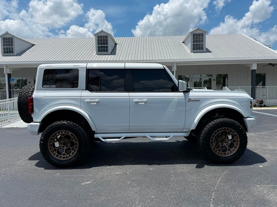 2026 Ford Bronco 6th Gen - Image 8 of 12