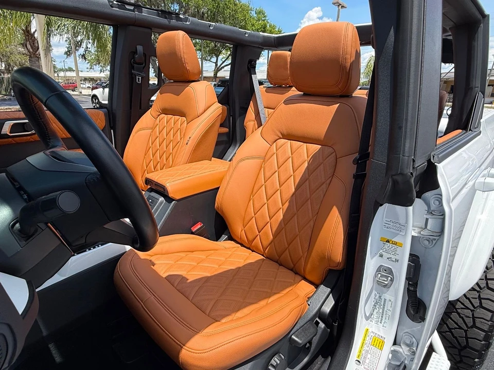 2026 Ford Bronco 6th Gen - Image 10 of 12