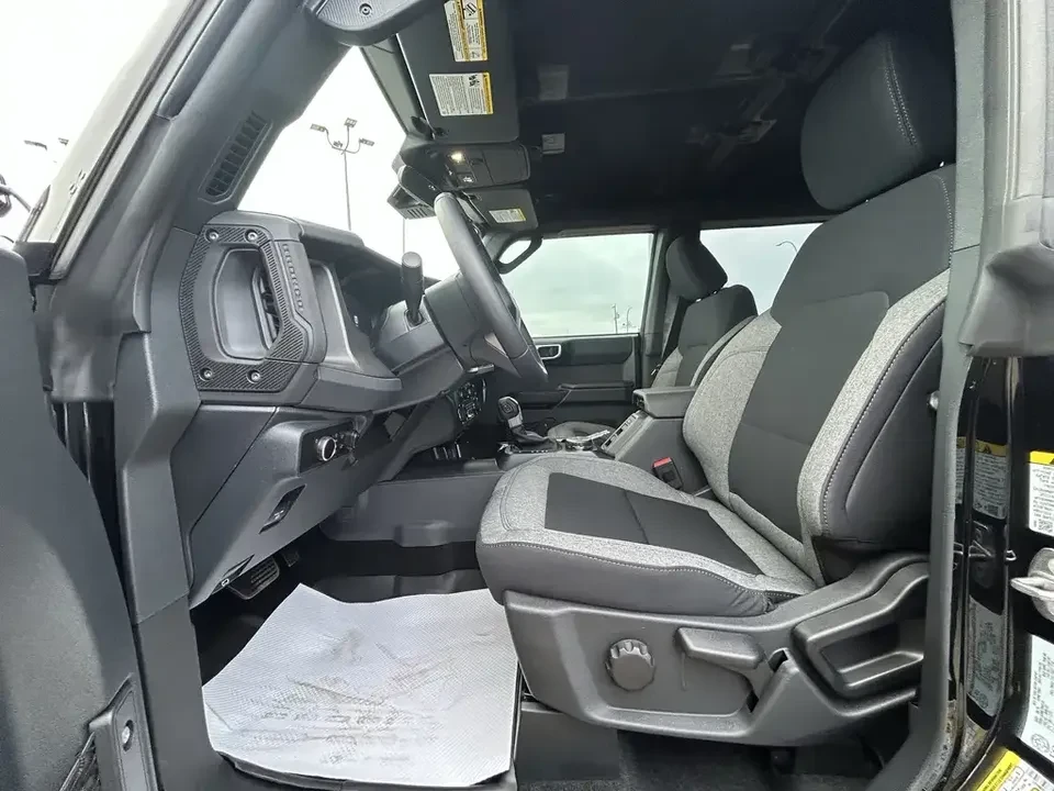 2026 Ford Bronco 6th Gen - Image 13 of 16