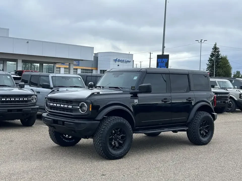 2026 Ford Bronco 6th Gen - Image 2 of 16