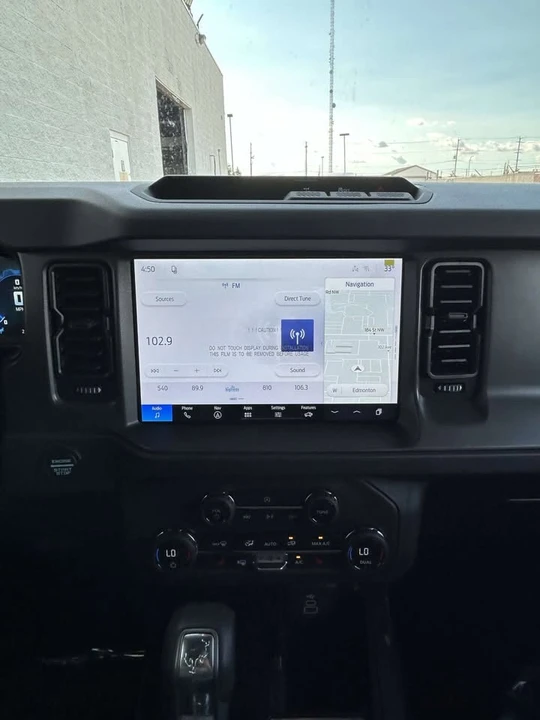 2026 Ford Bronco 6th Gen - Image 18 of 19