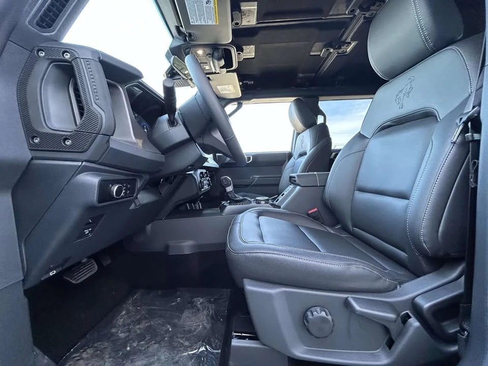 2026 Ford Bronco 6th Gen - Image 11 of 19