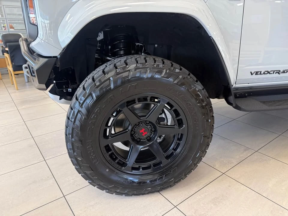 2026 Ford Bronco Raptor 6th Gen - Image 4 of 9