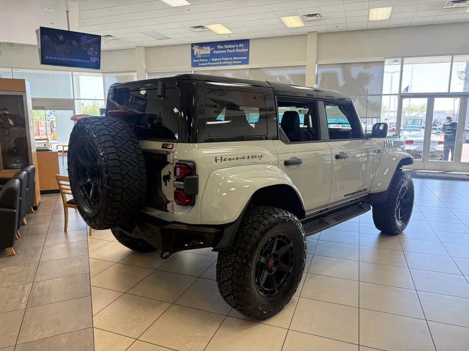 2026 Ford Bronco Raptor 6th Gen - Image 7 of 9