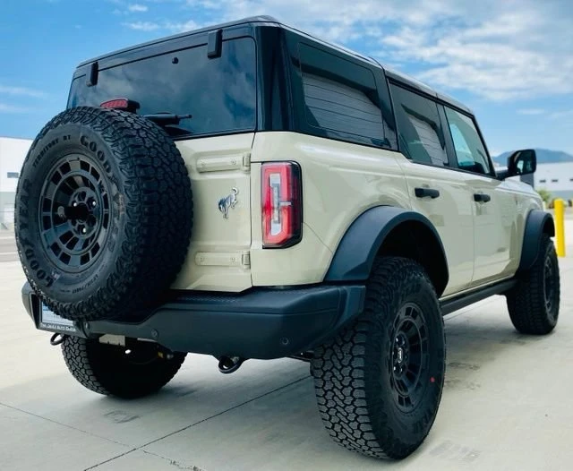 2026 Ford Bronco 6th Gen - Image 4 of 15
