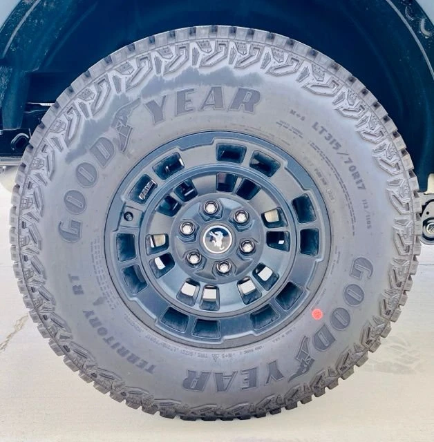 2026 Ford Bronco 6th Gen - Image 8 of 15