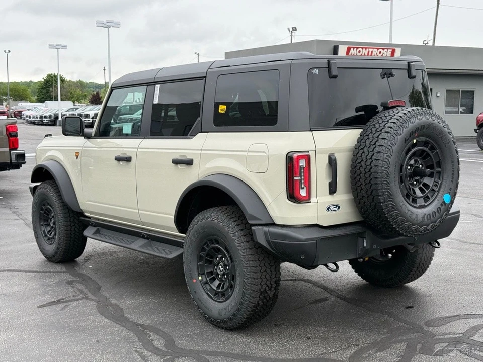 2026 Ford Bronco 6th Gen - Image 3 of 24