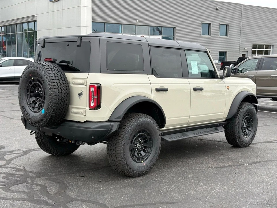 2026 Ford Bronco 6th Gen - Image 6 of 24