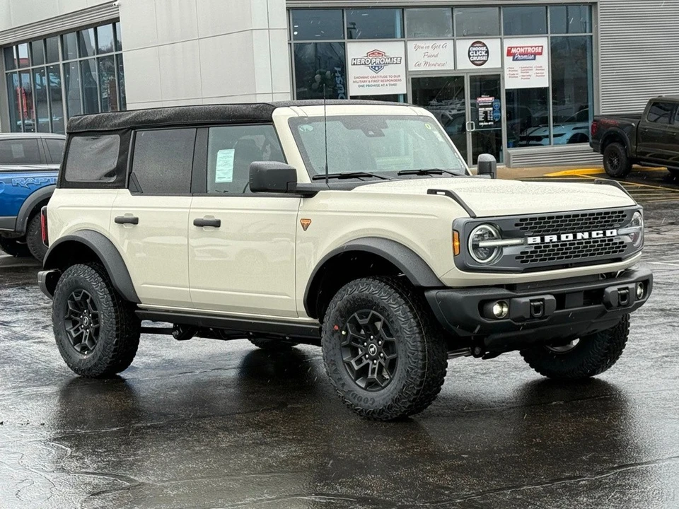 2026 Ford Bronco 6th Gen - Image 9 of 24