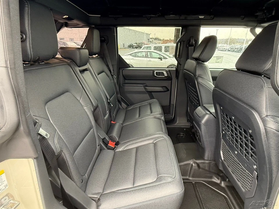 2026 Ford Bronco 6th Gen - Image 18 of 24
