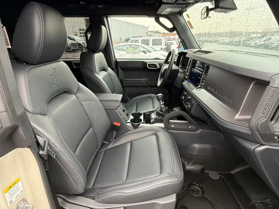 2026 Ford Bronco 6th Gen - Image 21 of 24