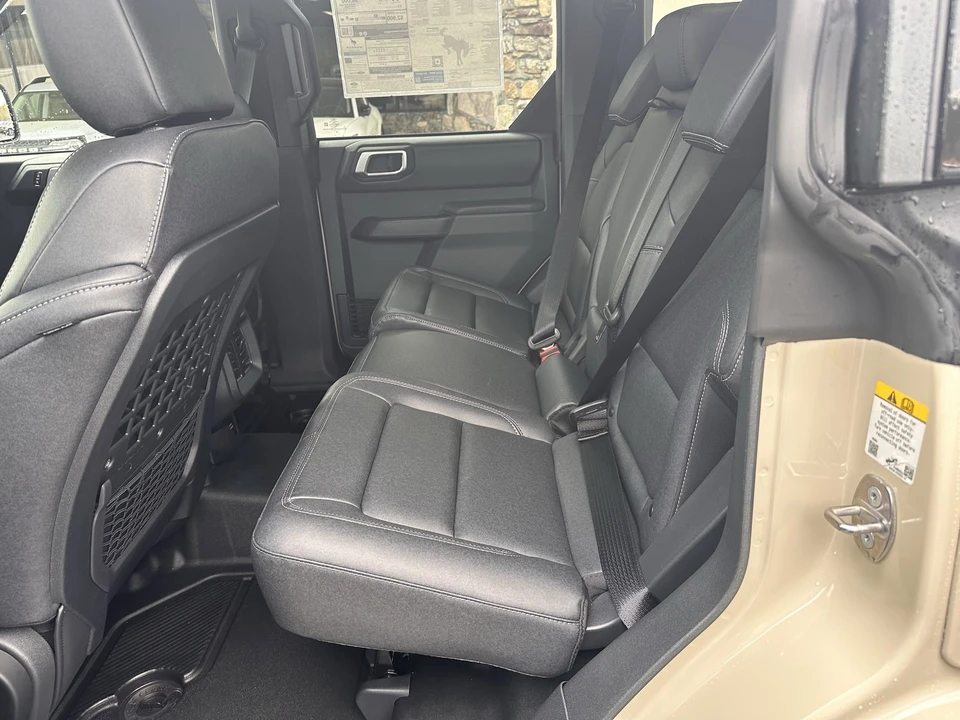 2026 Ford Bronco 6th Gen - Image 13 of 21