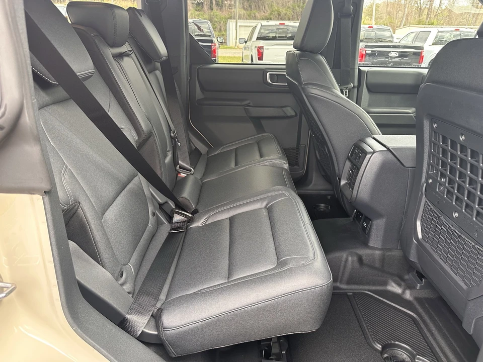 2026 Ford Bronco 6th Gen - Image 18 of 31