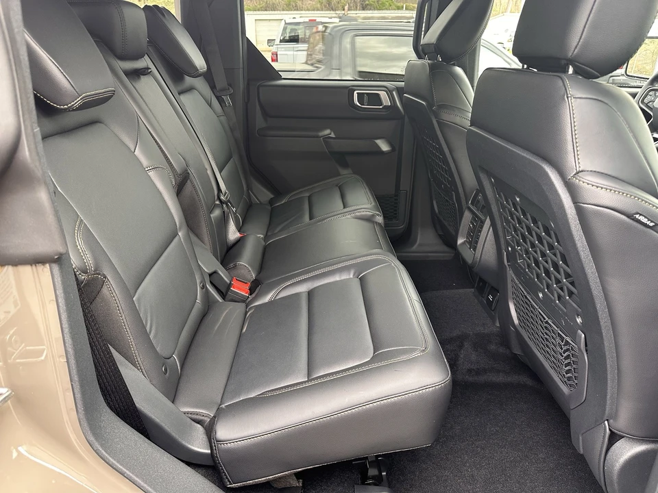 2026 Ford Bronco 6th Gen - Image 16 of 21