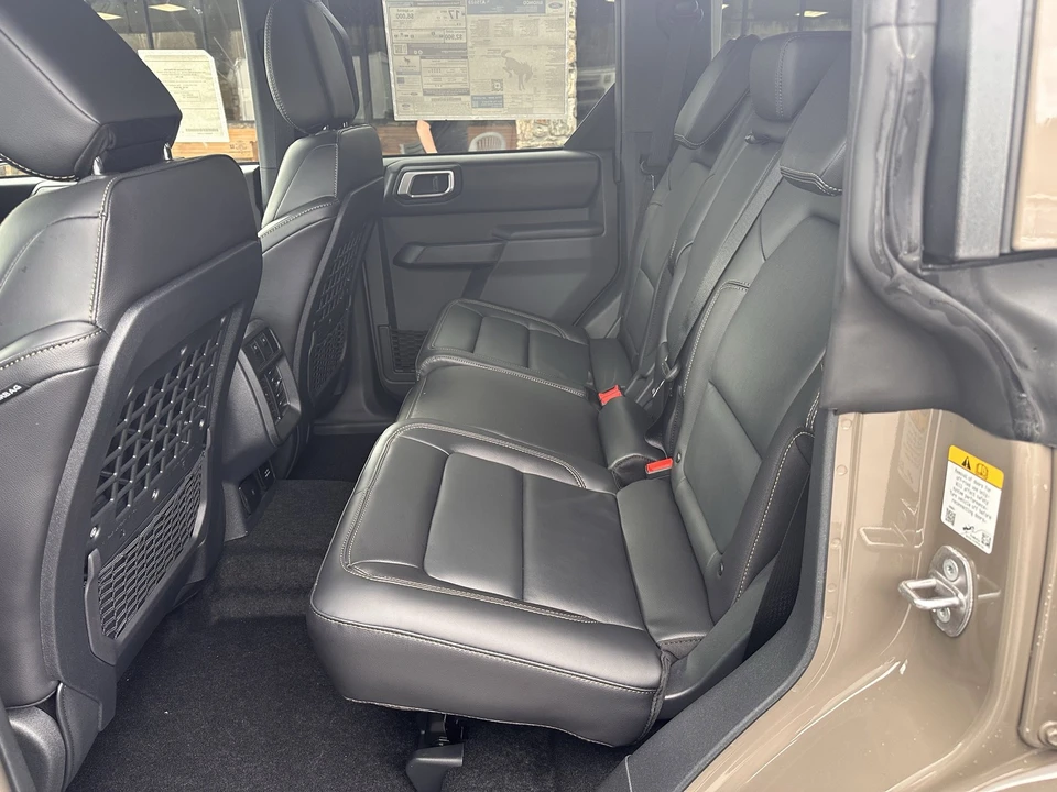 2026 Ford Bronco 6th Gen - Image 12 of 31