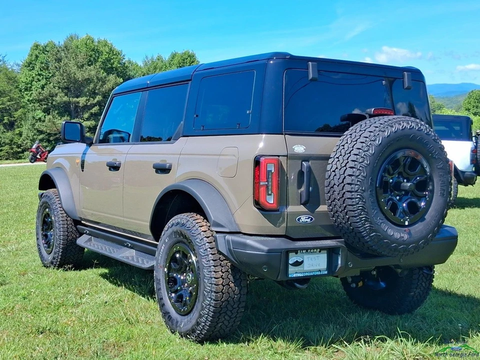 2026 Ford Bronco 6th Gen - Image 2 of 24