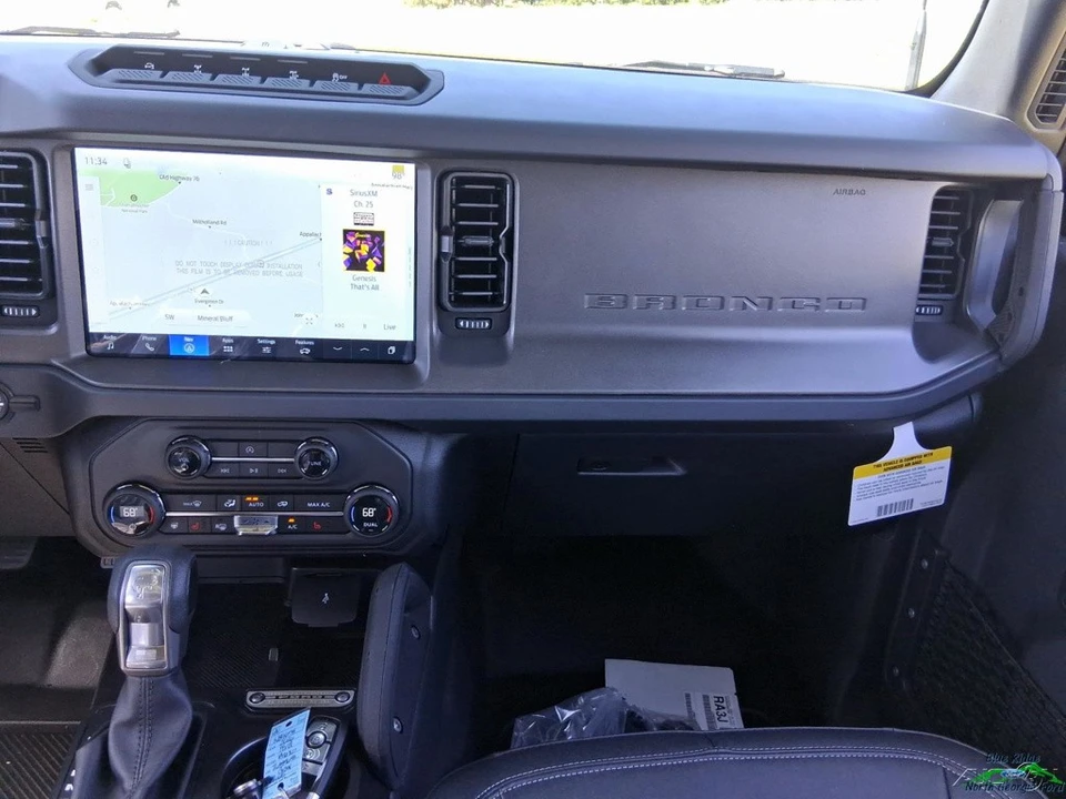 2026 Ford Bronco 6th Gen - Image 16 of 24