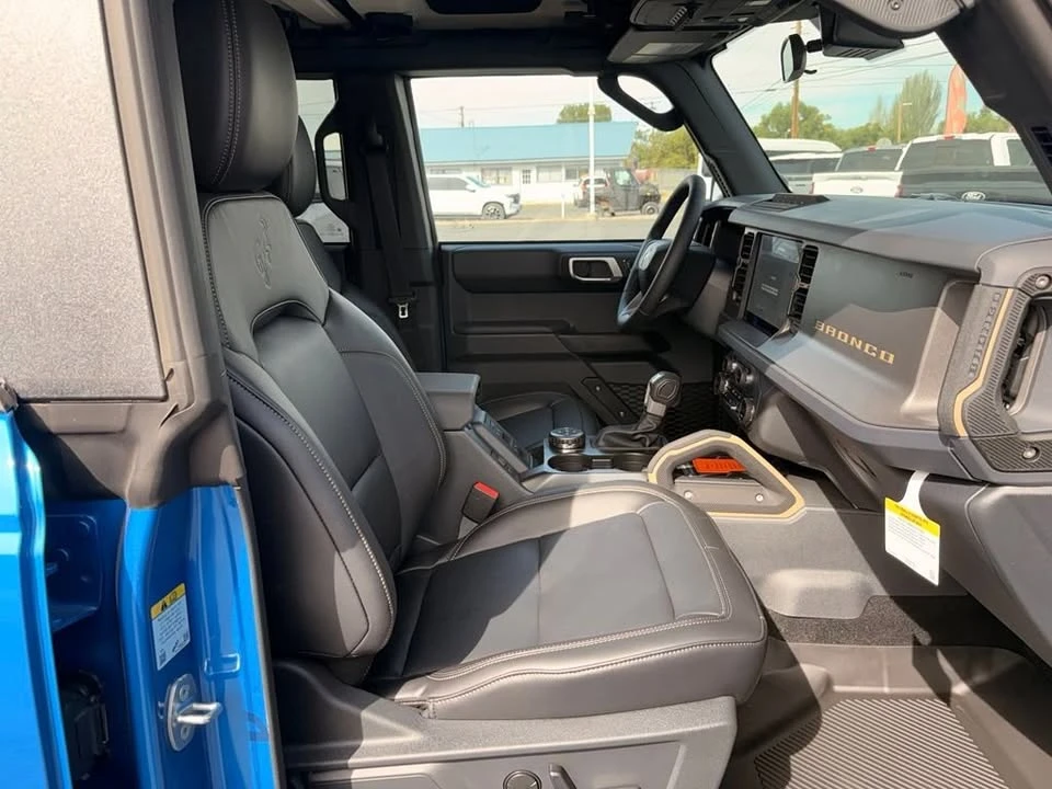 2026 Ford Bronco 6th Gen - Image 10 of 13