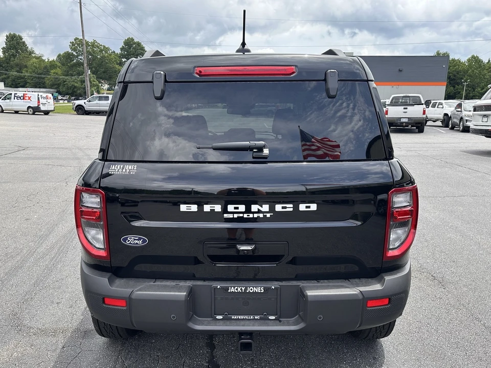 2026 Ford Bronco 6th Gen - Image 8 of 29