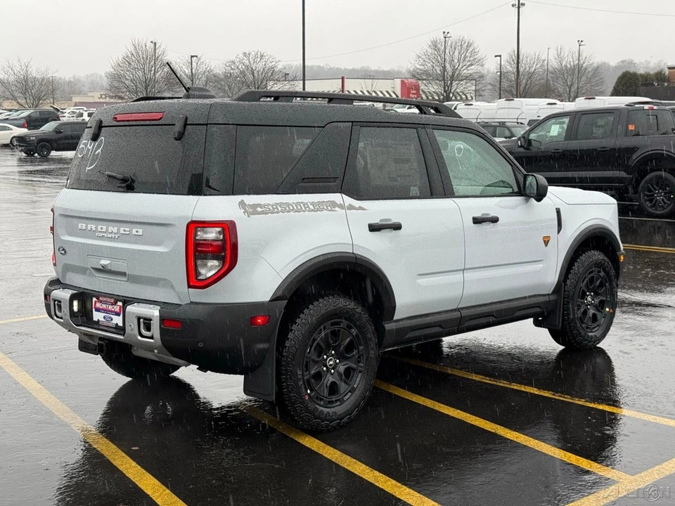 2026 Ford Bronco 6th Gen - Image 6 of 12