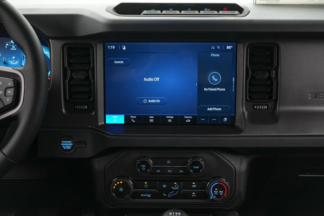 2026 Ford Bronco 6th Gen - Image 16 of 25