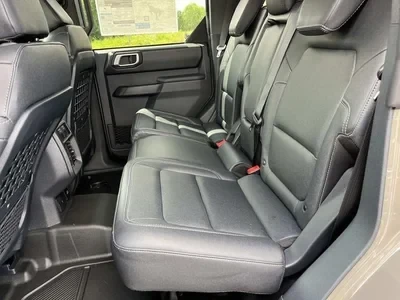 2026 Ford Bronco 6th Gen - Image 13 of 15