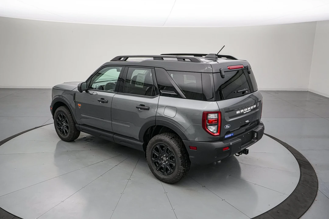 2026 Ford Bronco 6th Gen - Image 7 of 31