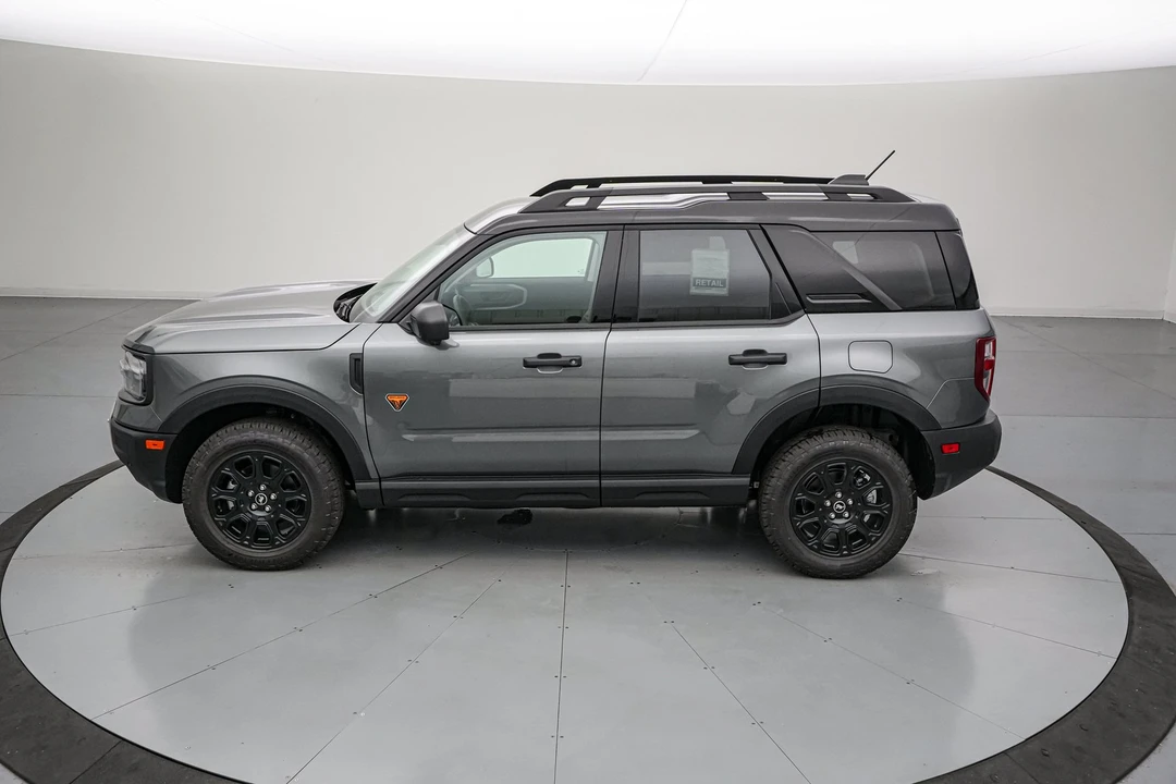 2026 Ford Bronco 6th Gen - Image 8 of 31