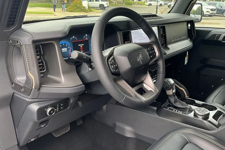 2026 Ford Bronco 6th Gen - Image 7 of 9