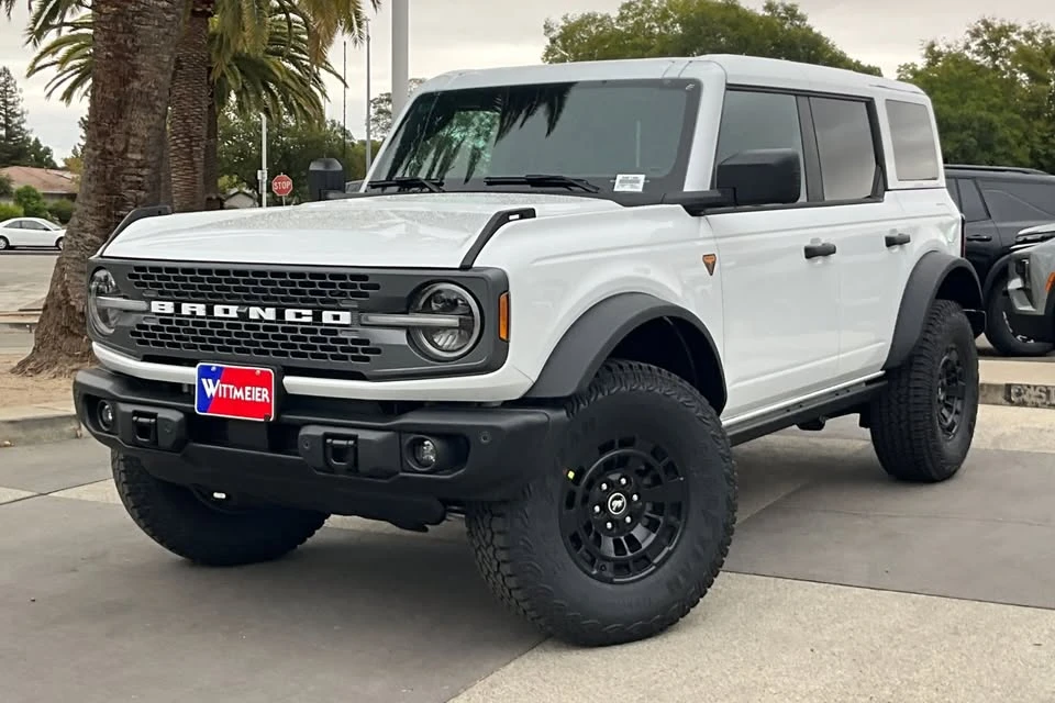 2026 Ford Bronco 6th Gen - Image 3 of 9