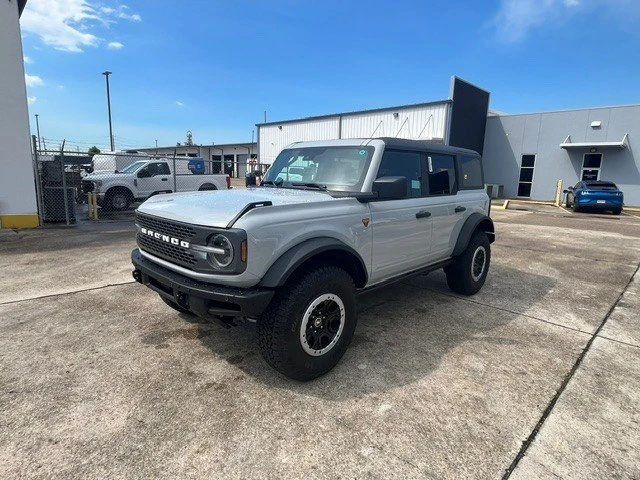 2026 Ford Bronco 6th Gen - Image 2 of 11