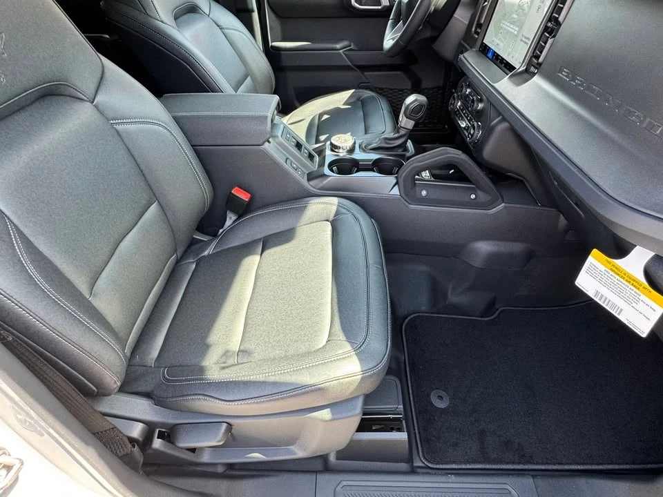 2026 Ford Bronco 6th Gen - Image 13 of 20