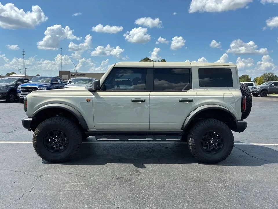 2026 Ford Bronco 6th Gen - Image 8 of 20